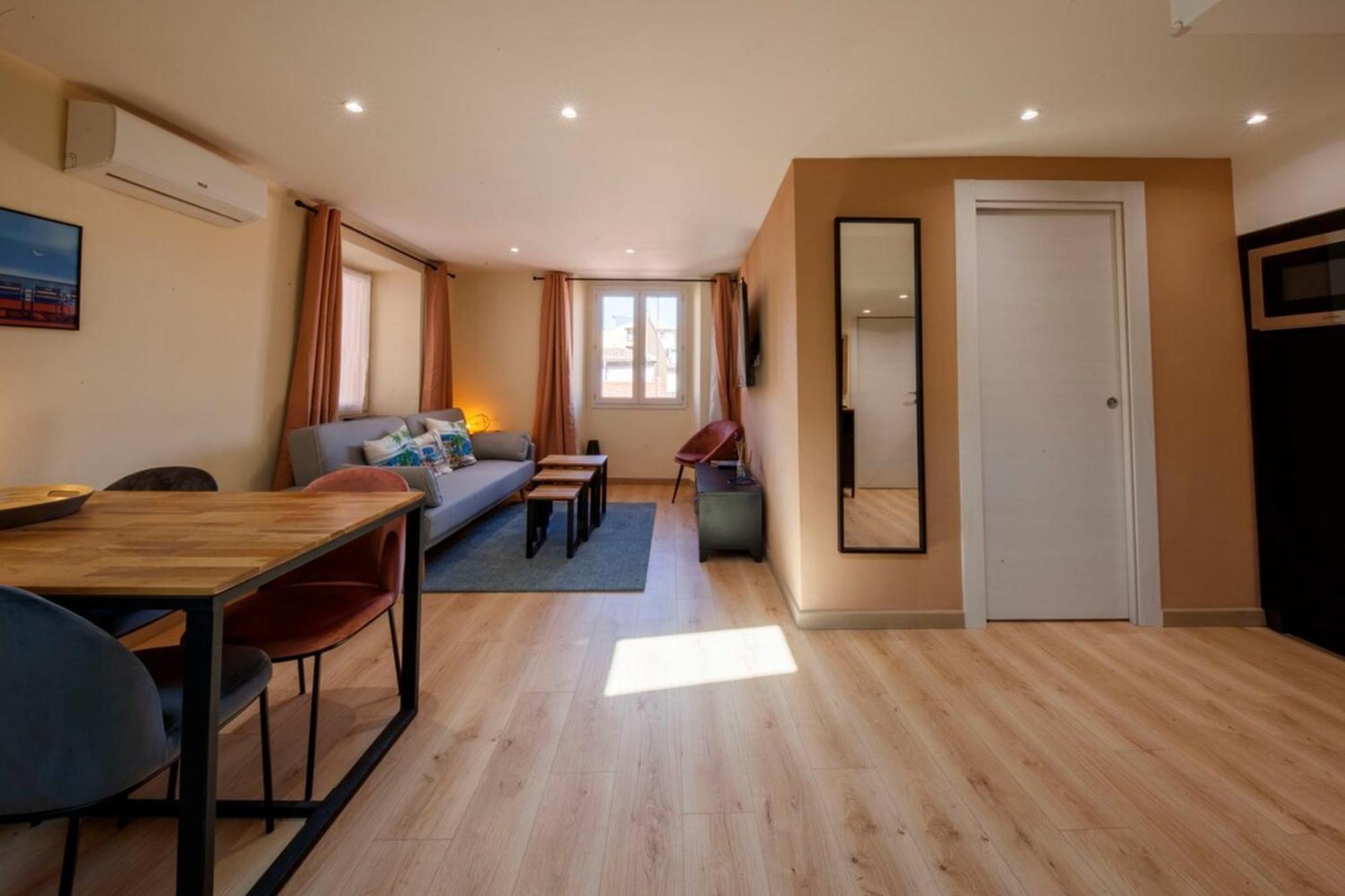 06A2 - Heart Of Old Nice Beautiful Renovated Apartment المظهر الخارجي الصورة